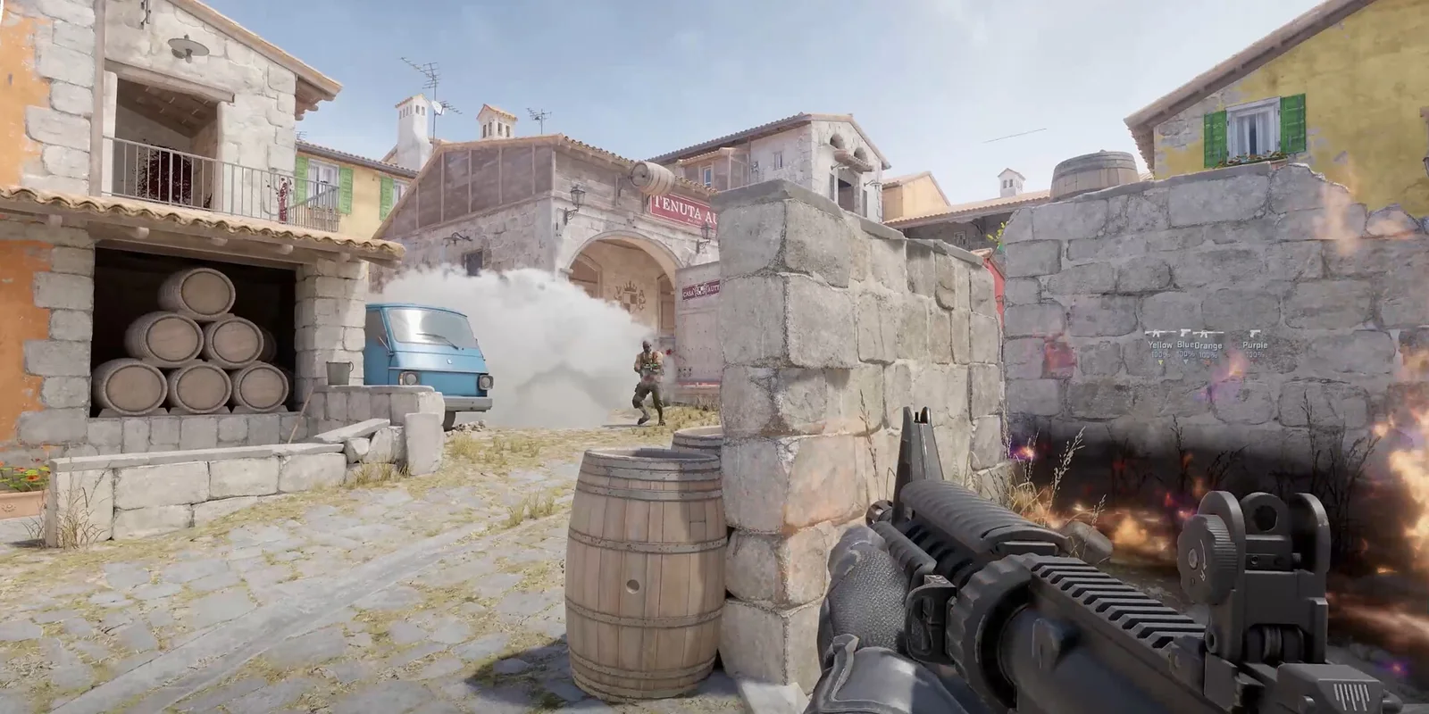 Una imagen de Counter-Strike 2 con una flecha y un círculo dibujados; a la izquierda, el panel de herramientas de Chalk Shot